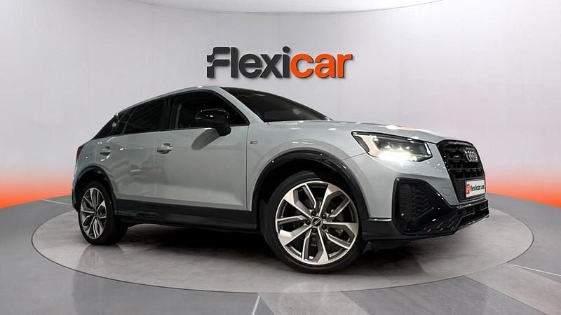 Usado Audi Q2 S-Line 150 CV (110 kW) 2021 Gris SUV