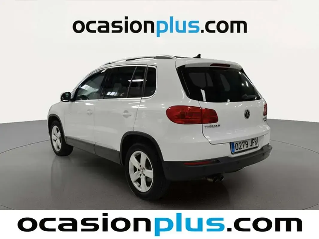 Usado VW Tiguan Sportline 140 CV (102 kW) 2015 Blanco SUV