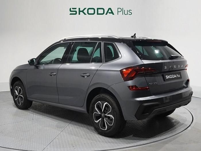 Gris Nuevo 2025 Skoda Kamiq Selection SUV | 24.900 € (Precio justo) - Imagen 1/4