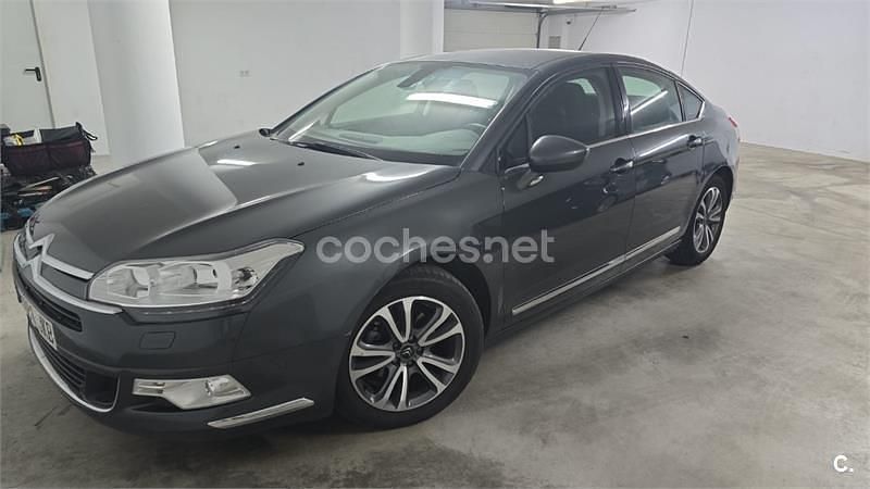 Usado Citroën C5 Shine 150 CV (110 kW) 2015 Gris / plata Berlina