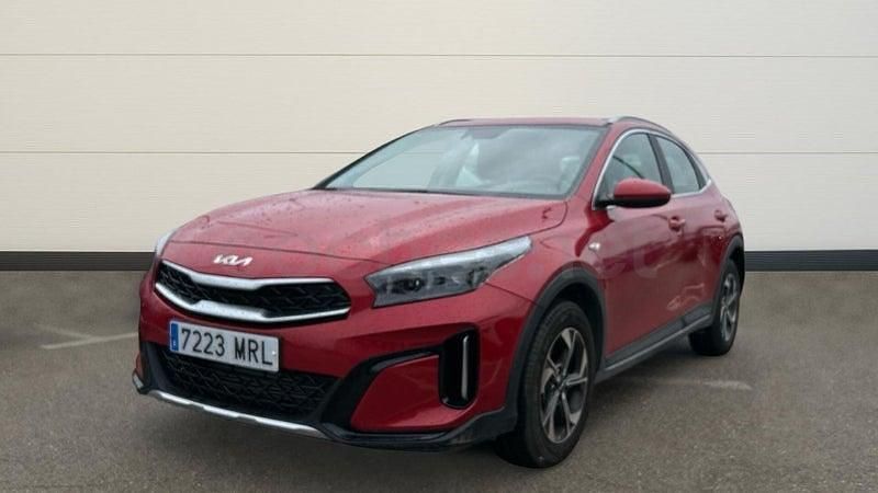 Usado Kia XCeed 136 CV (100 kW) 2024 Rojo SUV