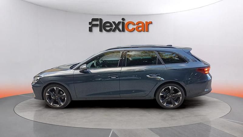 Usado Cupra Leon 150 CV (110 kW) 2025 Gris Familiar