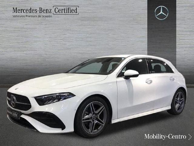 Blanco polar Usado 2025 Mercedes A180 AMG line | 29.900 € (Super precio) - Imagen 1/4