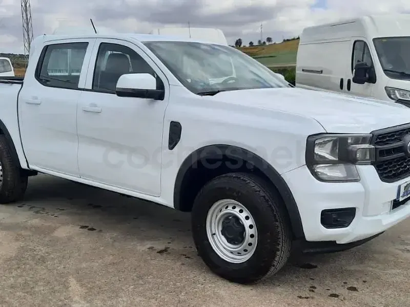 Usado Ford Ranger Limited 170 CV (125 kW) 2024 Blanco Pickup/Camioneta