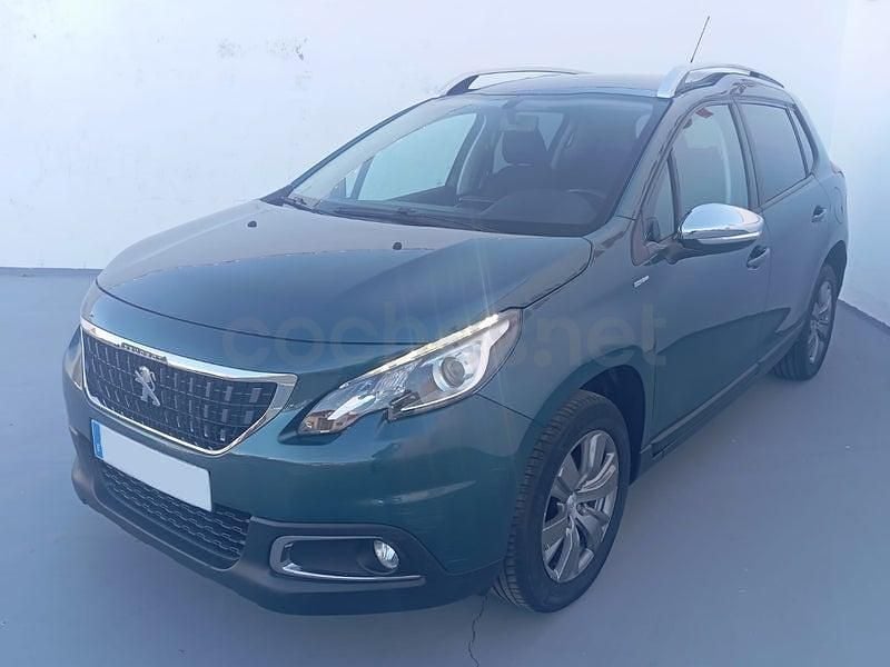 Usado Peugeot 2008 Style 100 CV (73 kW) 2018 Verde SUV