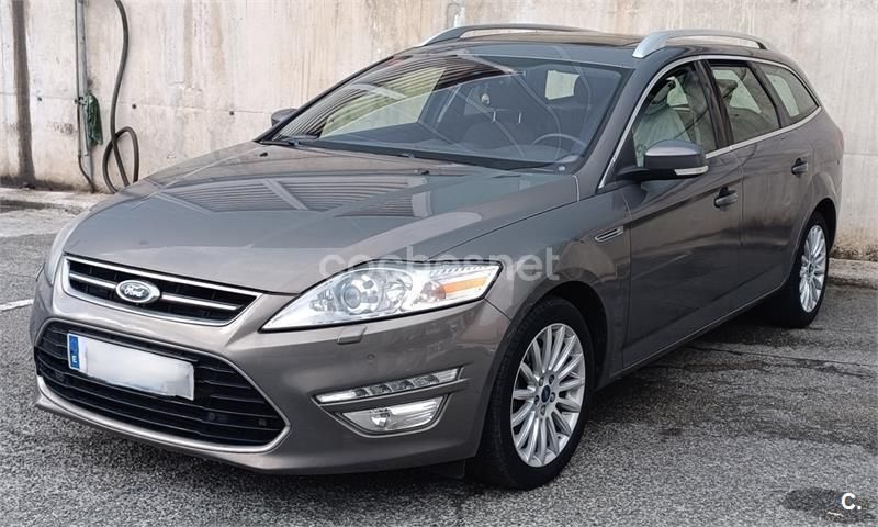Gris / plata Usado 2011 Ford Mondeo Titanium Familiar | 5700 € - Imagen 1/4