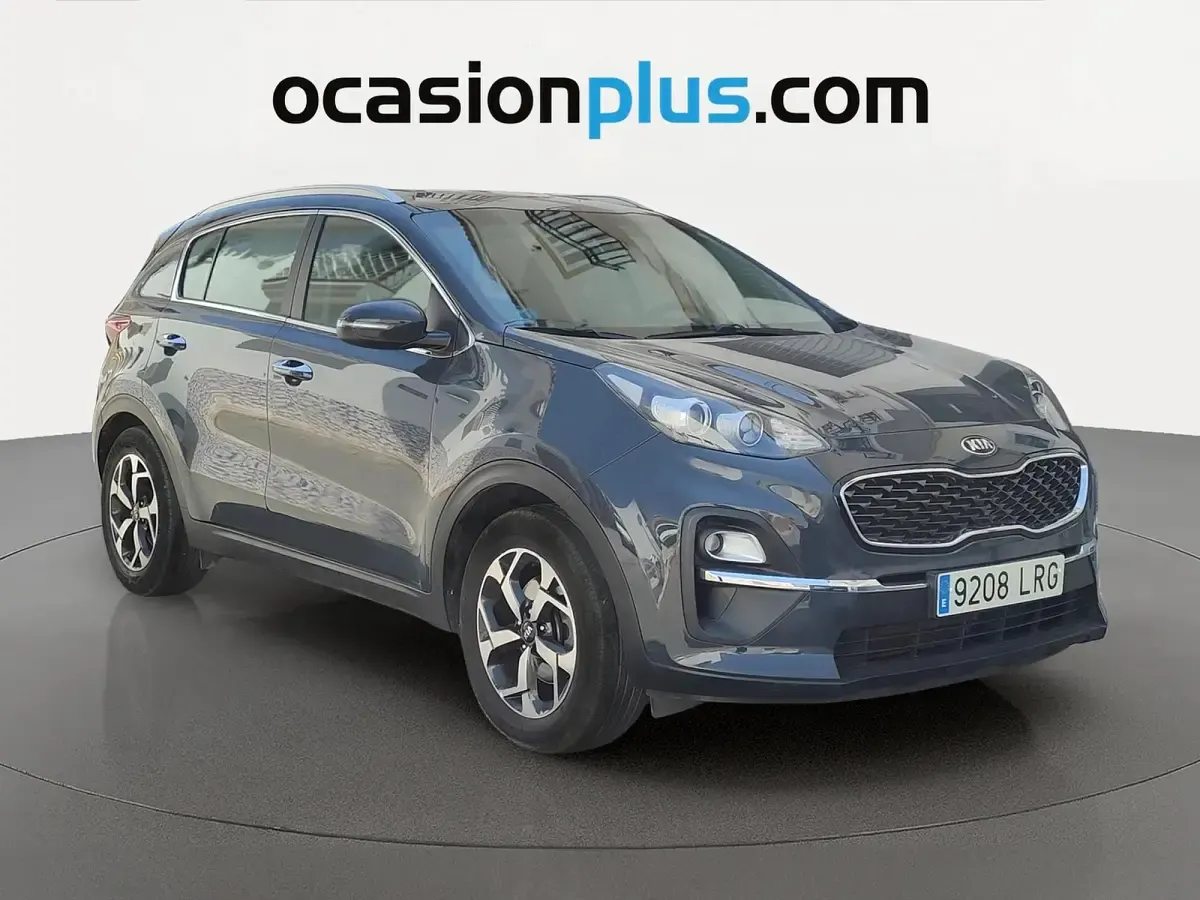 Usado Kia Sportage 136 CV (100 kW) 2021 Gris SUV