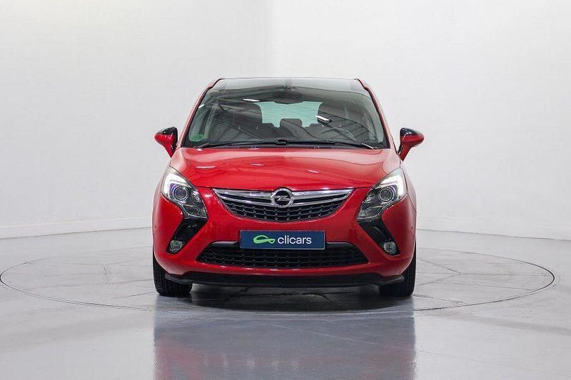 Usado Opel Zafira Tourer Excellence 136 CV (100 kW) 2015 Rojo Monovolumen