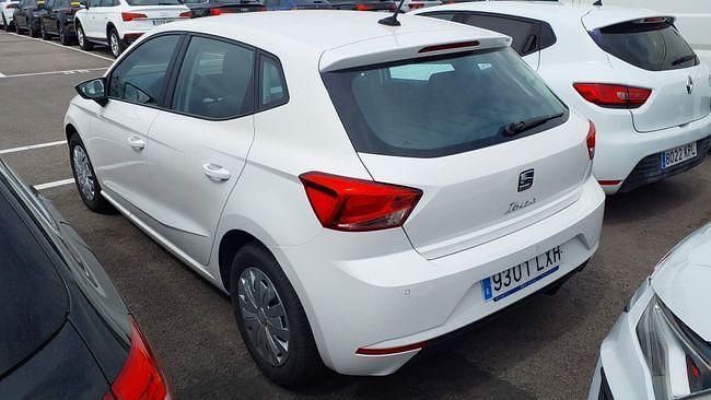 Usado Seat Ibiza Reference 80 CV (58 kW) 2022 Blanco Utilitario