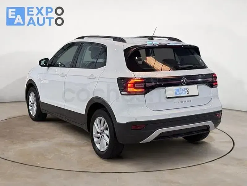 Usado VW T-Cross Advance 110 CV (80 kW) 2021 Blanco SUV