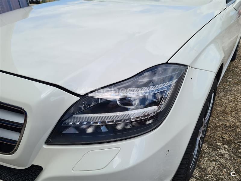 Usado Mercedes CLS350 Shooting Brake 265 CV (194 kW) 2013 Blanco Familiar