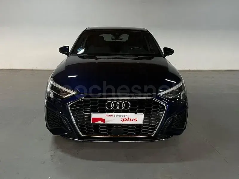 Usado Audi A3 S-Line 204 CV (150 kW) 2024 Azul Berlina