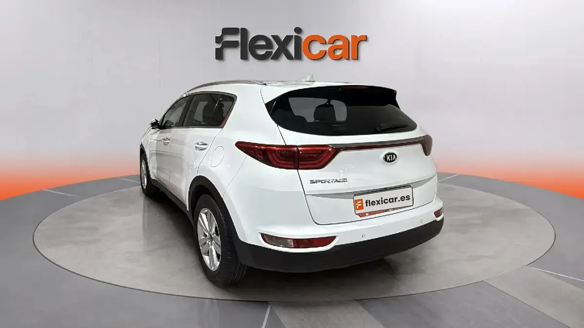 Usado Kia Sportage 132 CV (97 kW) 2018 Blanco SUV