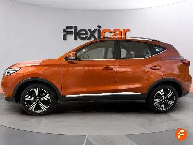 Usado MG ZS Comfort 116 HP (85 kW) 2025 Laranja SUV