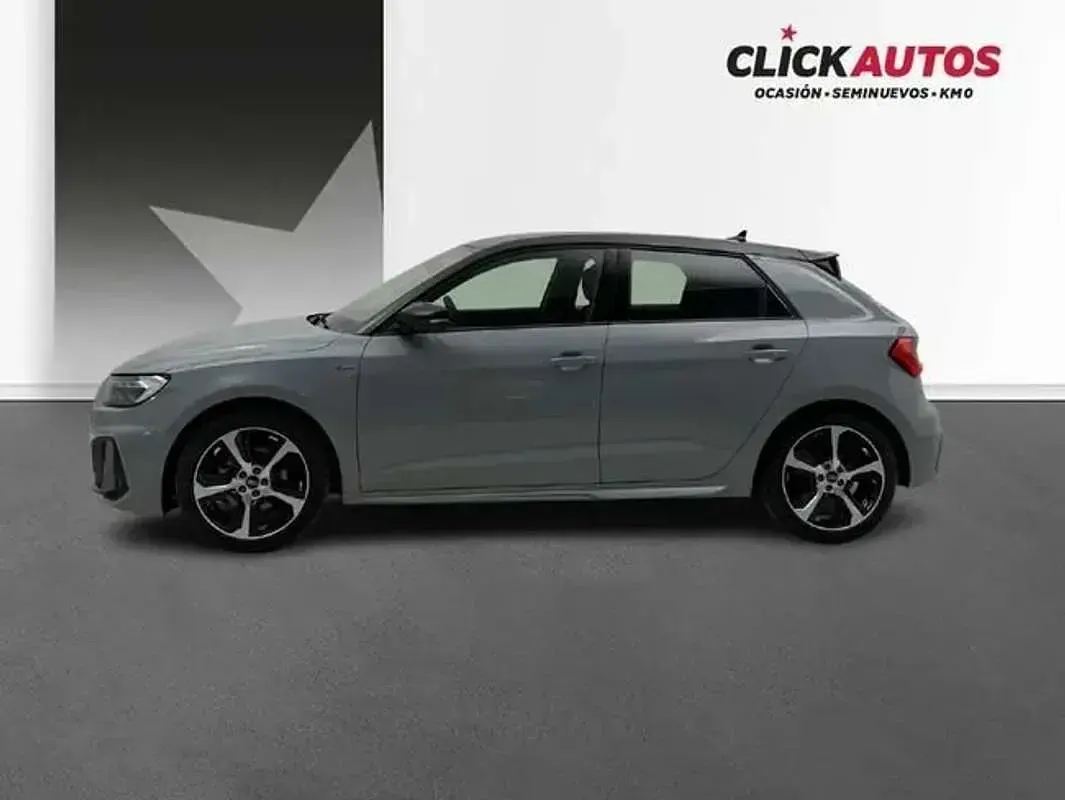 Usado Audi A1 Comfort 116 CV (85 kW) 2026 Gris SUV