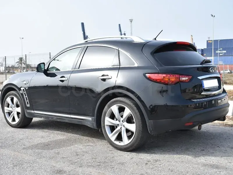 Usado Infiniti QX70 Premium 320 CV (235 kW) 2017 Negro SUV