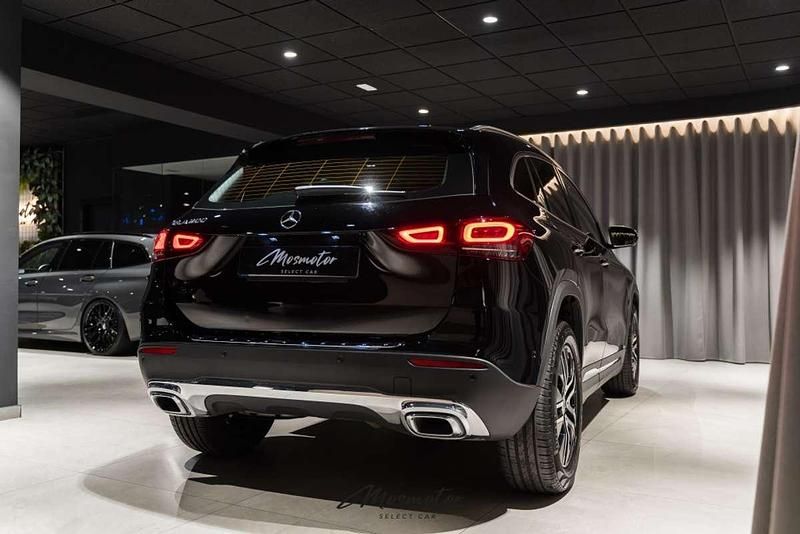 Używany Mercedes GLA200 163 KM (119 kW) 2022 Czarny SUV