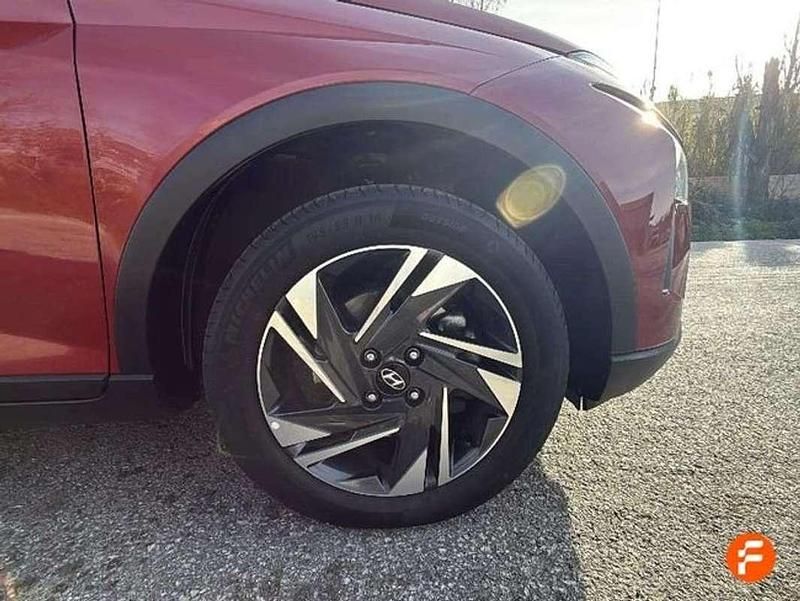 Usado Hyundai Bayon 84 CV (61 kW) 2023 Rojo SUV