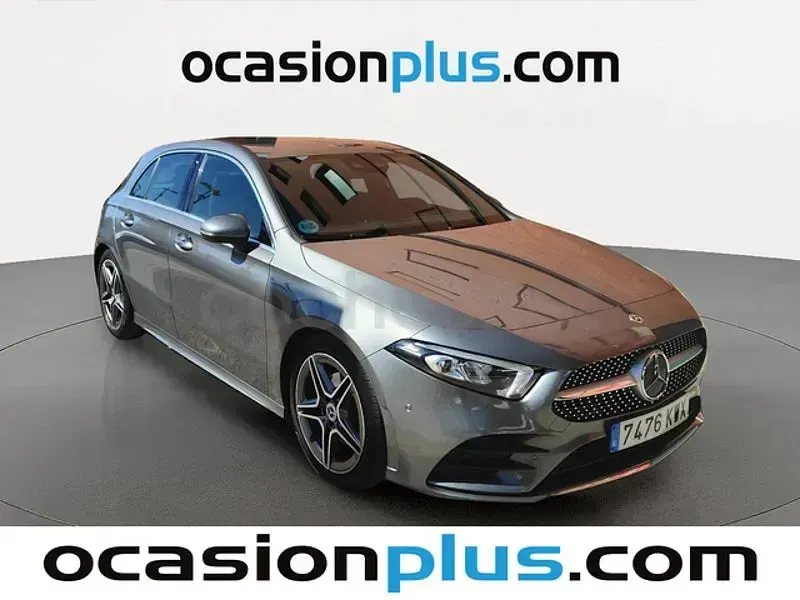Usado Mercedes A200 163 CV (119 kW) 2019 Gris Berlina