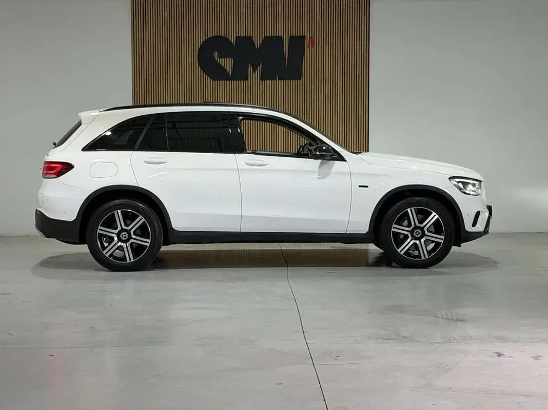 Usado Mercedes GLC300e 306 CV (225 kW) 2020 Blanco SUV