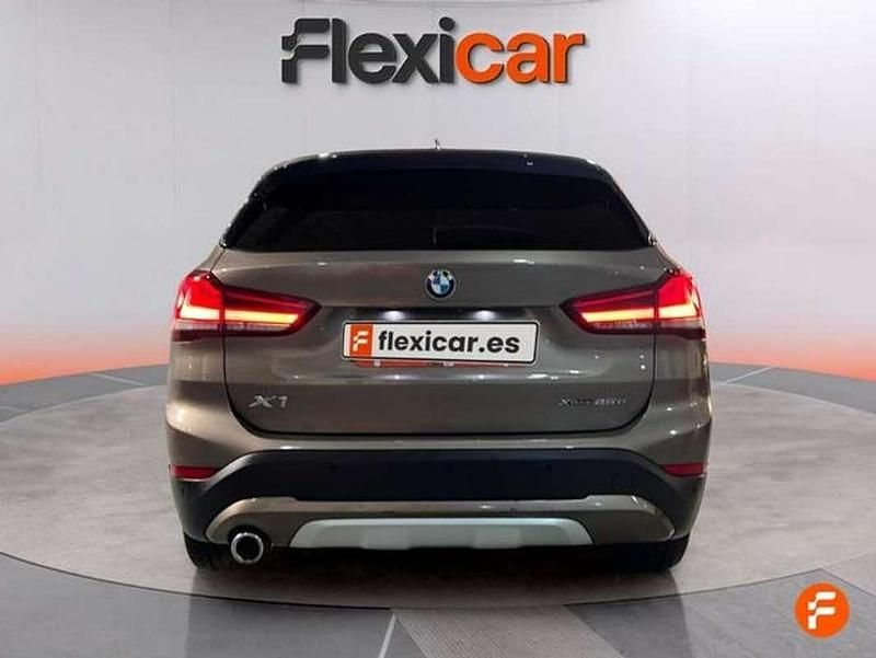 Usado BMW X1 220 CV (161 kW) 2020 Marrón SUV