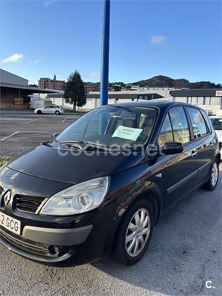 Usado Renault Scénic II 110 CV (80 kW) 2008 Negro Monovolumen
