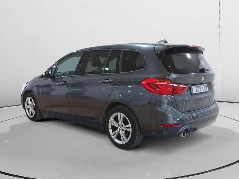 Usado BMW 216 Luxury Line 110 CV (80 kW) 2020 Gris Monovolumen