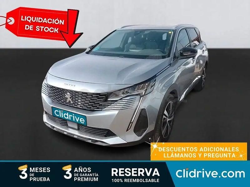 Usado Peugeot 5008 Allure 130 CV (95 kW) 2021 Gris / plata SUV