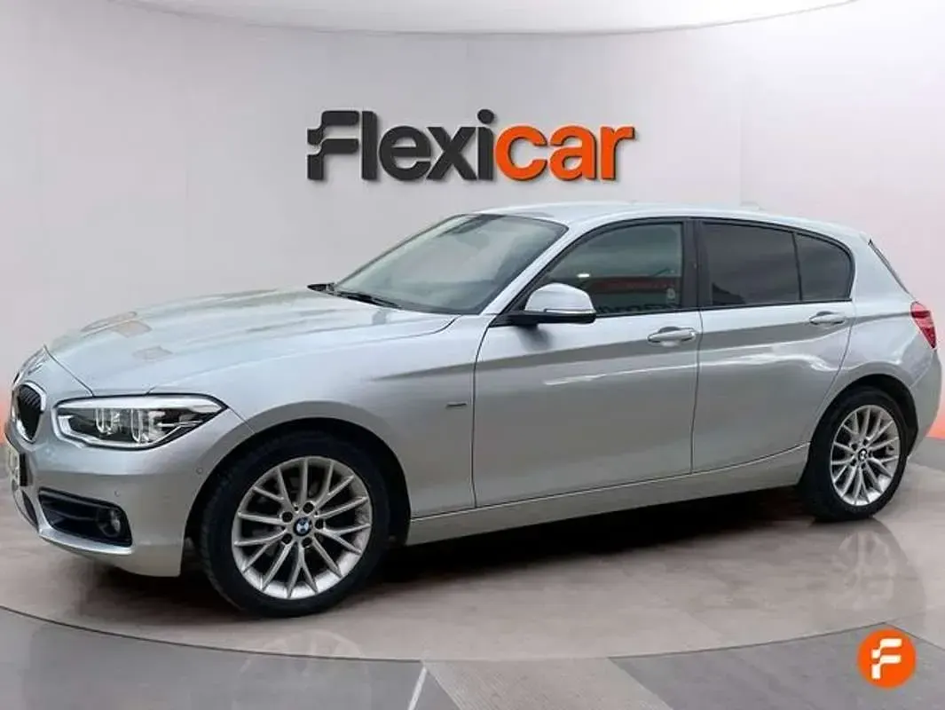 Usado BMW 118 150 CV (110 kW) 2018 Gris Utilitario