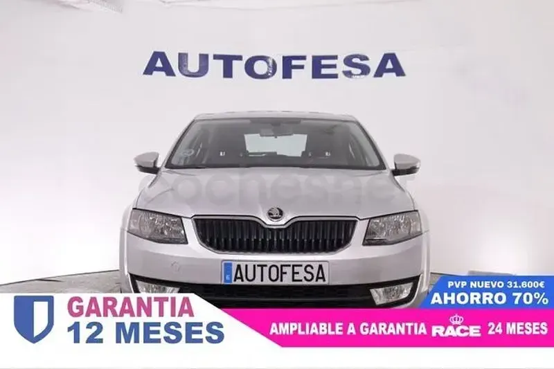 Usado Skoda Octavia Ambition 105 CV (77 kW) 2015 Gris Utilitario