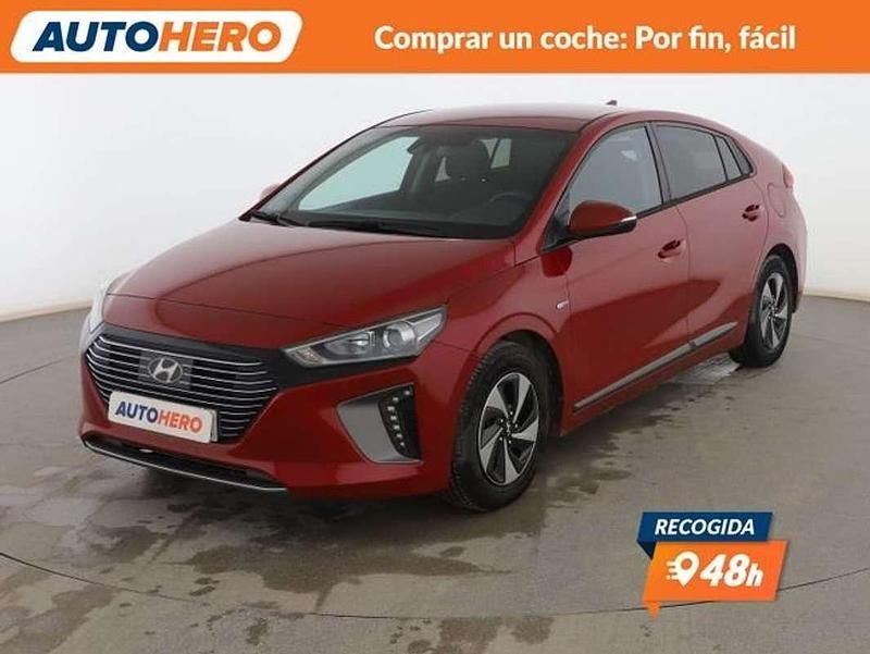 Usado Hyundai Ioniq 141 CV (103 kW) 2019 Rojo Utilitario