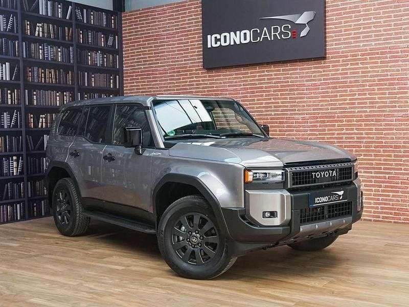 Usado Toyota Land Cruiser 207 CV (152 kW) 2025 Marrón SUV