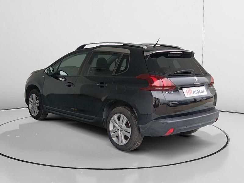 Usado Peugeot 2008 Style 82 CV (60 kW) 2016 Negro SUV