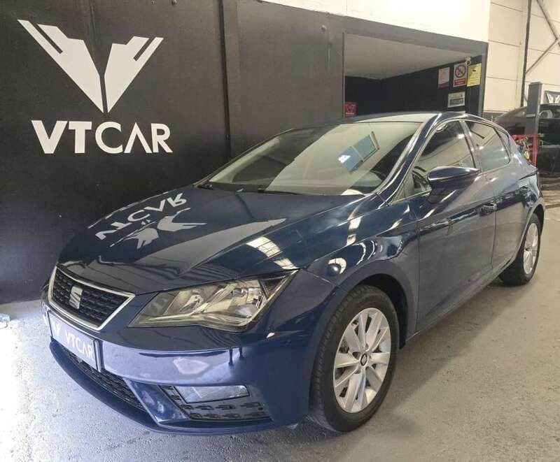 Usado Seat Leon Style 116 CV (85 kW) 2017 Azul Utilitario