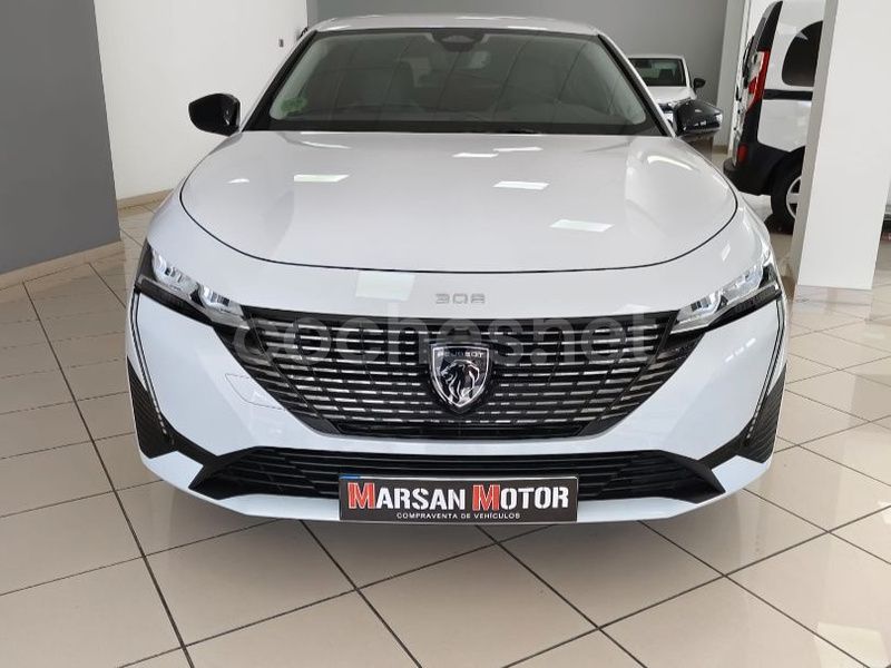 Usado Peugeot 308 Allure 130 CV (95 kW) 2024 Blanco Berlina