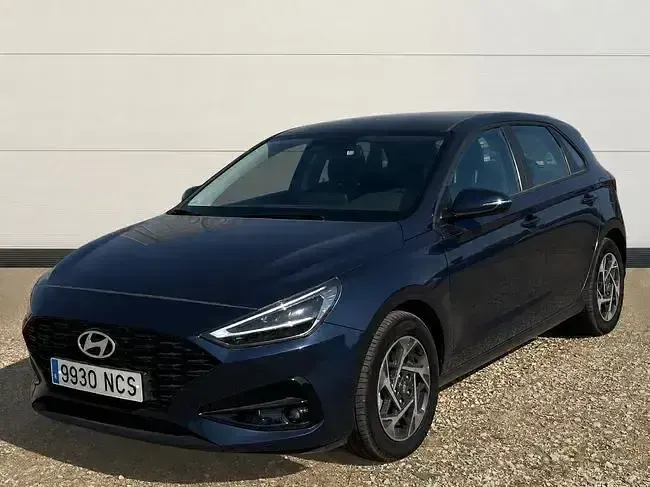 Usado Hyundai i30 N Line 96 CV (70 kW) 2025 Azul Berlina