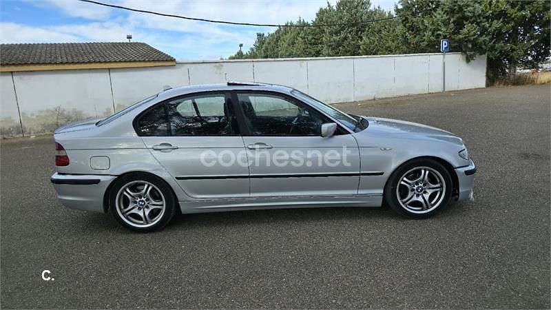 Gris / plata Usado 2003 BMW 330 Berlina | 4000 € (Precio justo) - Imagen 1/4