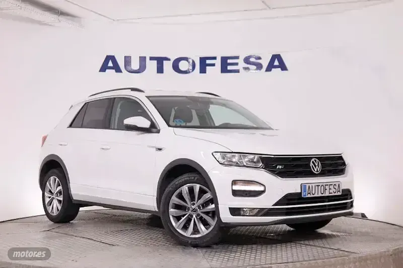 Usado VW T-Roc R-line 110 CV (80 kW) 2022 Blanco SUV