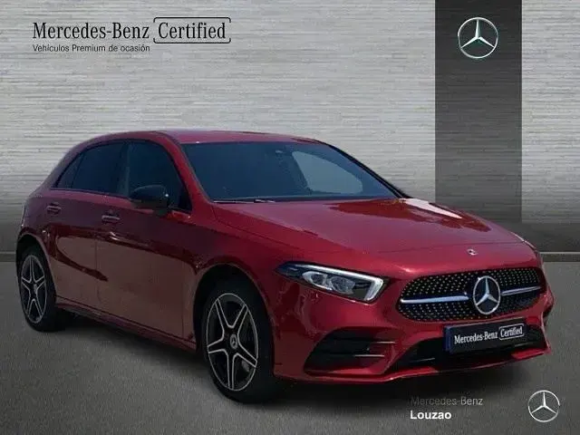 Usado Mercedes A250 AMG line 218 CV (160 kW) 2022 Manufaktur rojo patagonia Berlina