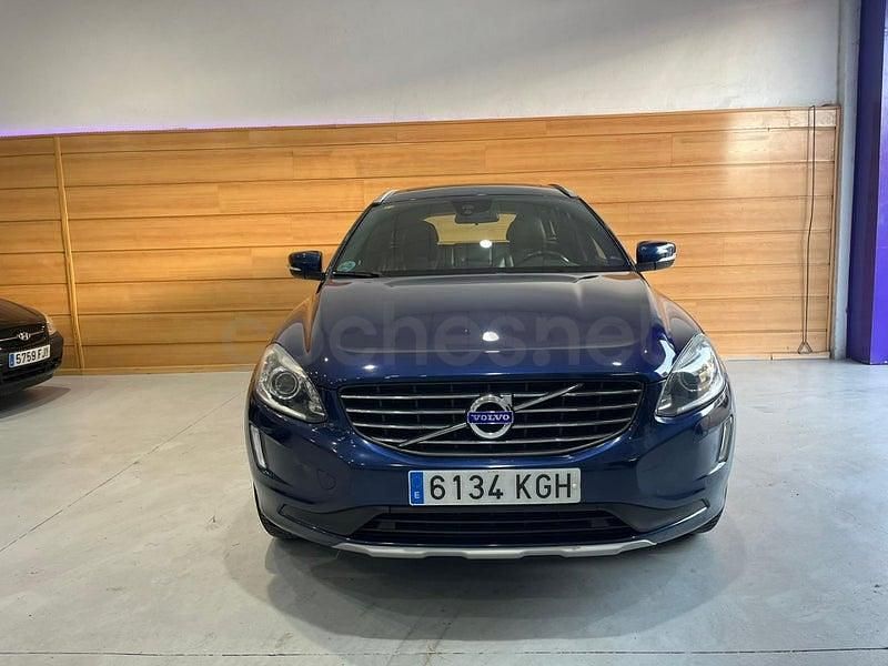 Usado Volvo XC60 R-Design Momentum 150 CV (110 kW) 2015 Azul SUV