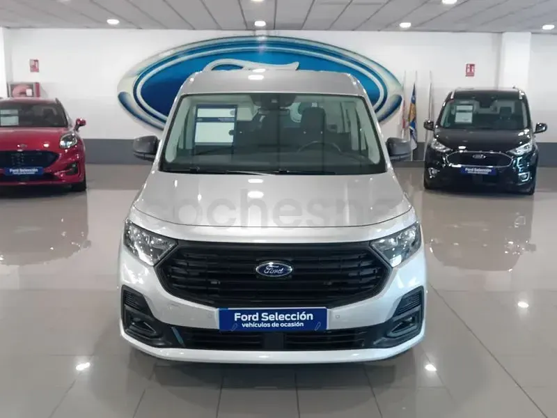 Usado Ford Tourneo Connect Trend 102 CV (75 kW) 2024 Gris / plata Monovolumen