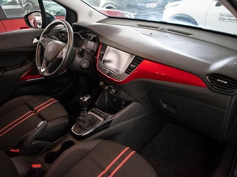 Usado Opel Crossland X GS Line 110 CV (80 kW) 2022 Otro SUV