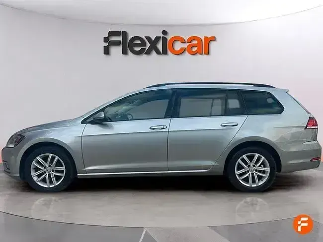 Usado VW Golf VII Advance 150 CV (110 kW) 2017 Gris Familiar