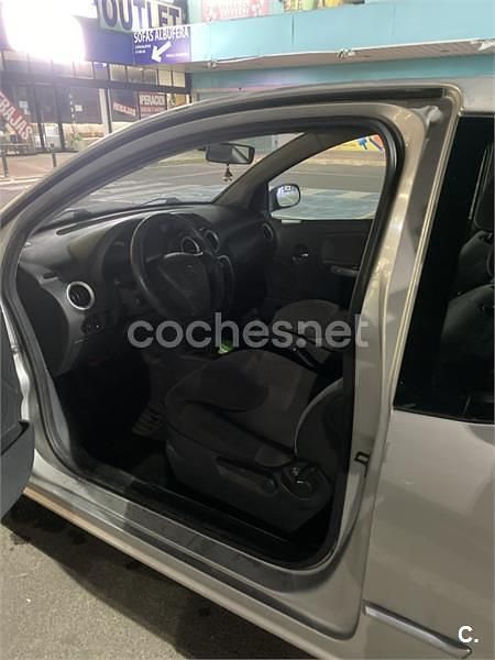 Usado Citroën C2 70 CV (51 kW) 2006 Gris / plata Utilitario