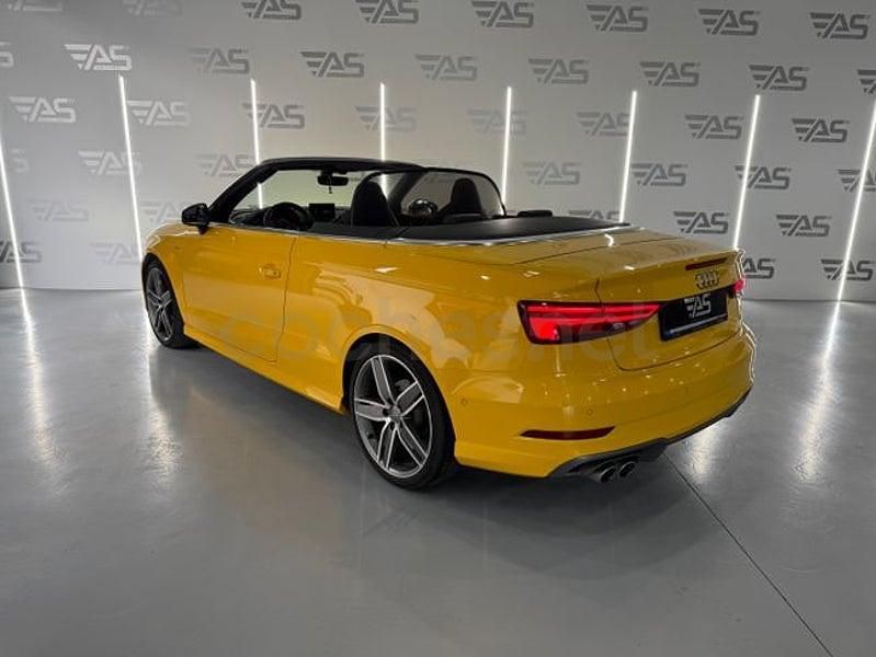 Usado Audi A3 Cabriolet S-Line 150 CV (110 kW) 2017 Amarillo Descapotable