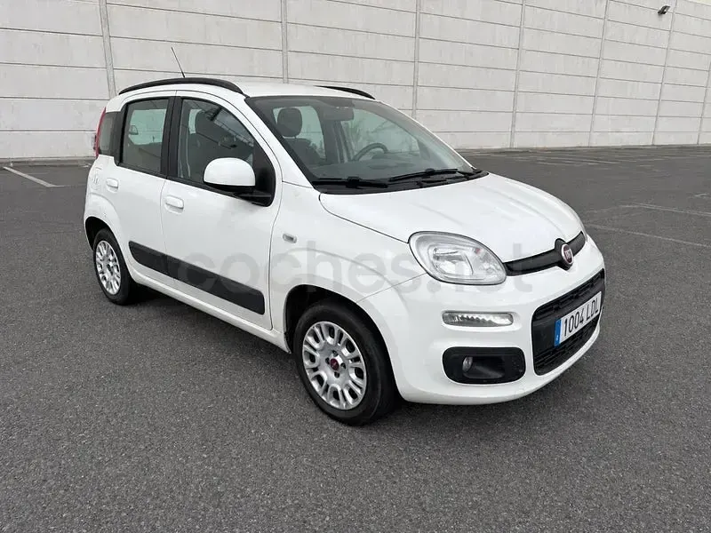 Usado Fiat Panda Lounge 69 CV (50 kW) 2020 Blanco Utilitario