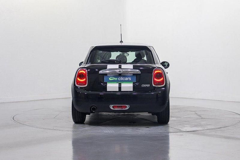 Usado Mini Cooper 136 CV (100 kW) 2016 Negro Utilitario