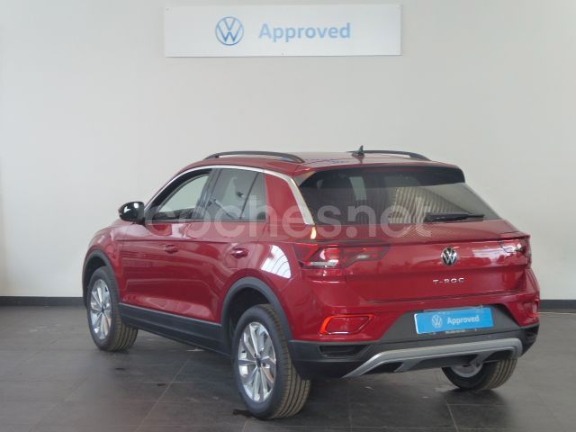 Usado VW T-Roc Life 115 CV (84 kW) 2024 Granate SUV