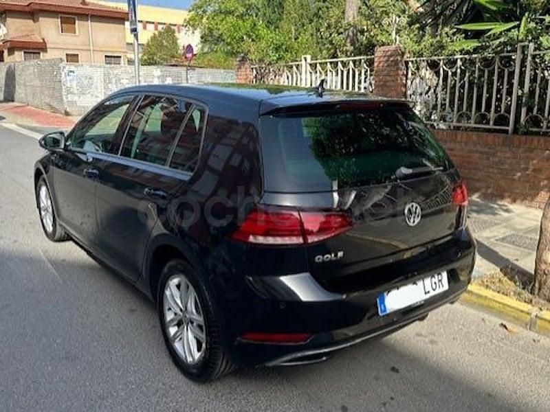 Usado VW Golf VII Advance 150 CV (110 kW) 2020 Negro Berlina