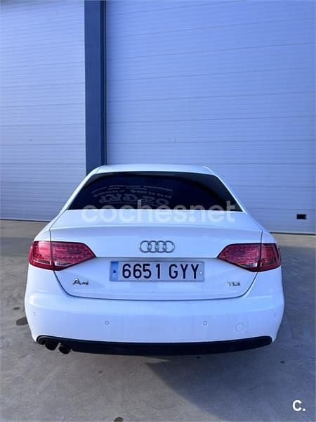Usado Audi A4 136 CV (100 kW) 2010 Blanco Berlina